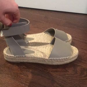 Platform sandals